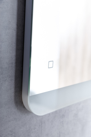 SPC-CEZ-LED-TCH_DETAIL_1