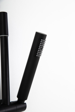 UNO-SAL-NERO_DETAIL_1