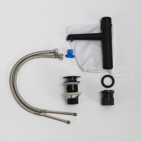 UNO-LVM-NERO_DETAIL_2