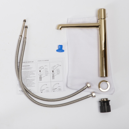 UNO-LMC-ORO-W0_DETAIL_2