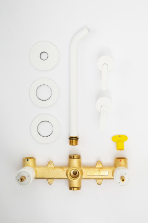 LEAF-BLI3L-BIO_DETAIL_5